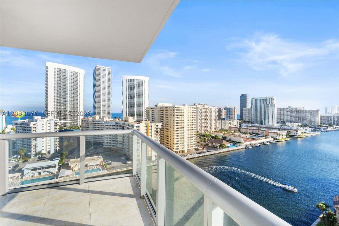 Condo in Hallandale Beach, Florida, United States 2 - 18909708