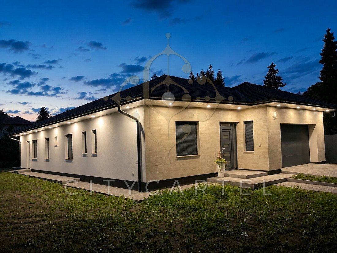 House in Budapest, Hungary 1 - 15236637