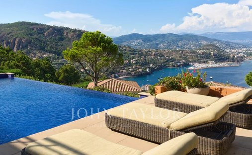 House in Théoule-sur-Mer, Provence-Alpes-Côte d'Azur, France 1