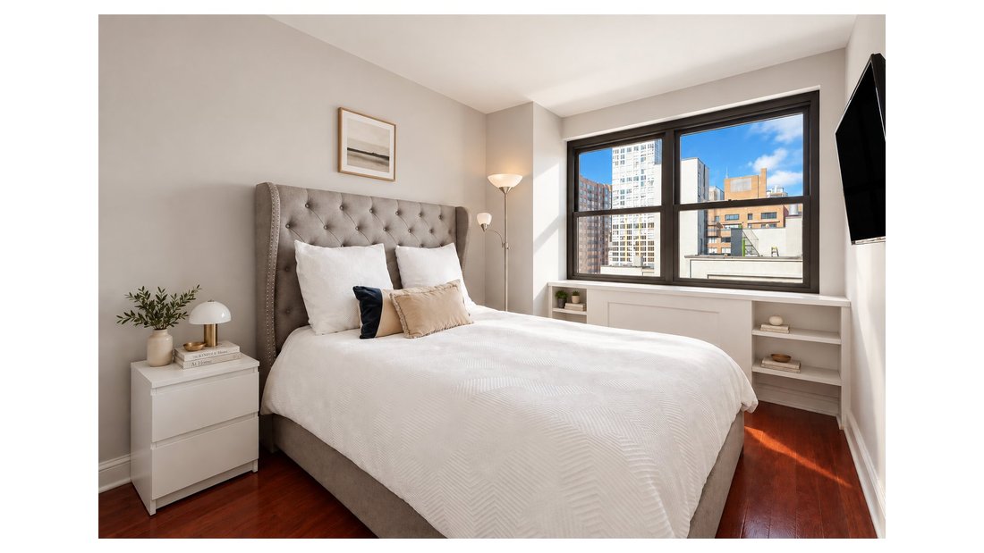 Co Op in New York, New York, United States 3 - 18910735