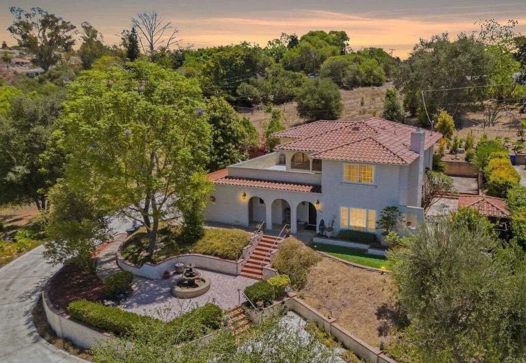 House in Escondido, California, United States 1 - 18919691