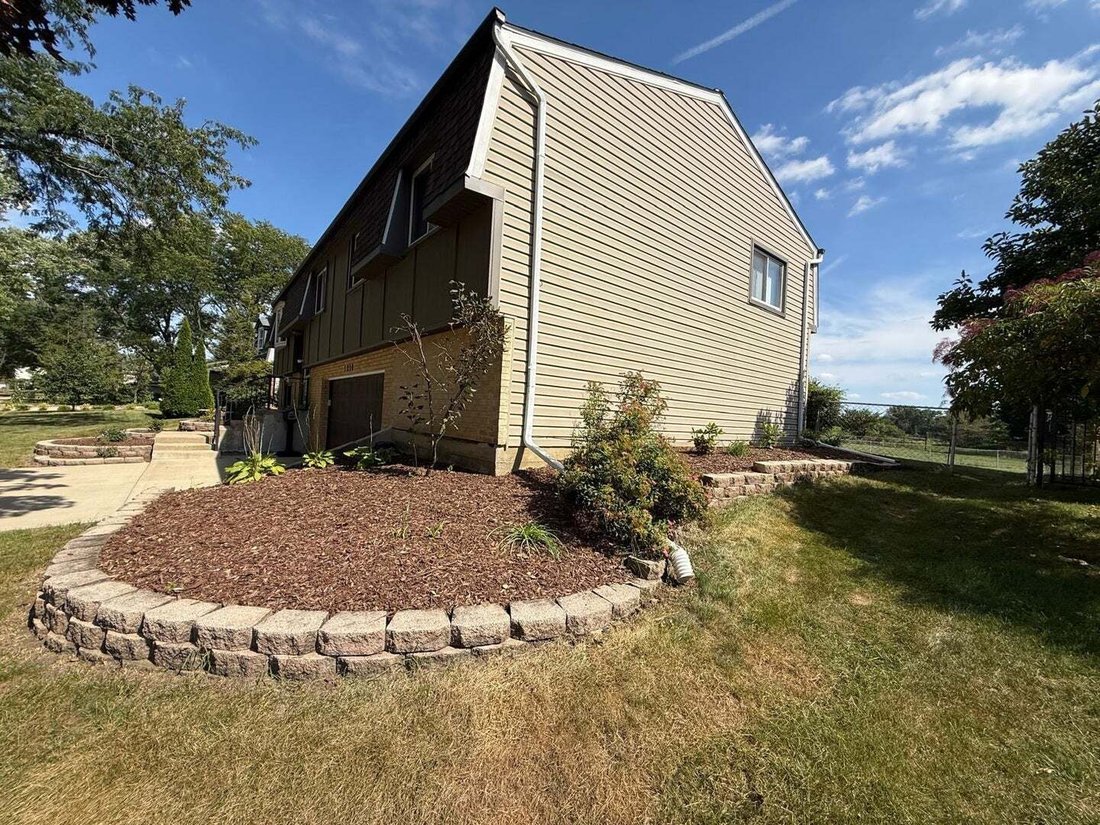 House in Wheaton, Illinois, United States 2 - 18919721