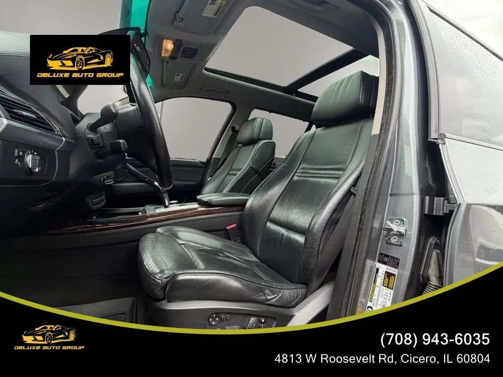 Suv in Cicero, IL, United States 5 - 18920297