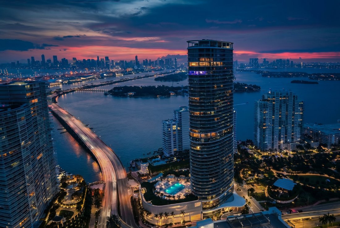 Condo in Miami Beach, Florida, United States 4 - 18914028