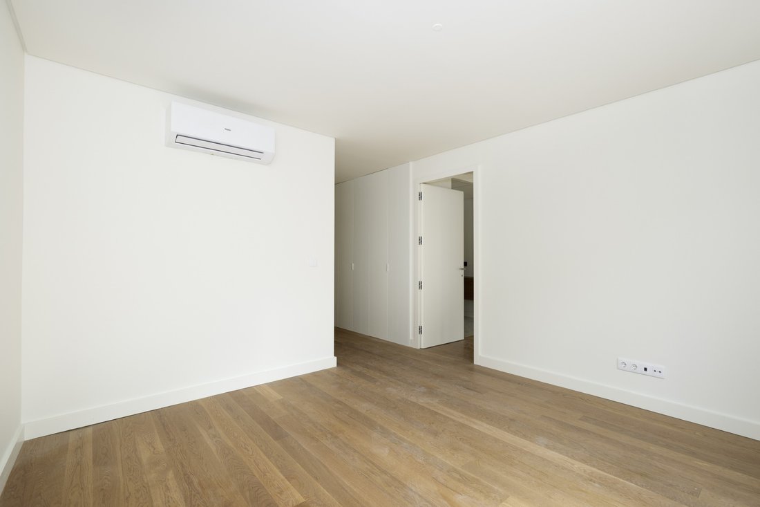 Apartment in Santo Antonio, Lisbon, Portugal 3 - 18907928