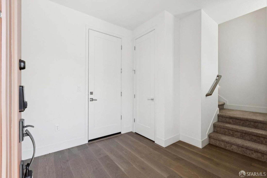 Condo in San Mateo, California, United States 5 - 18918800