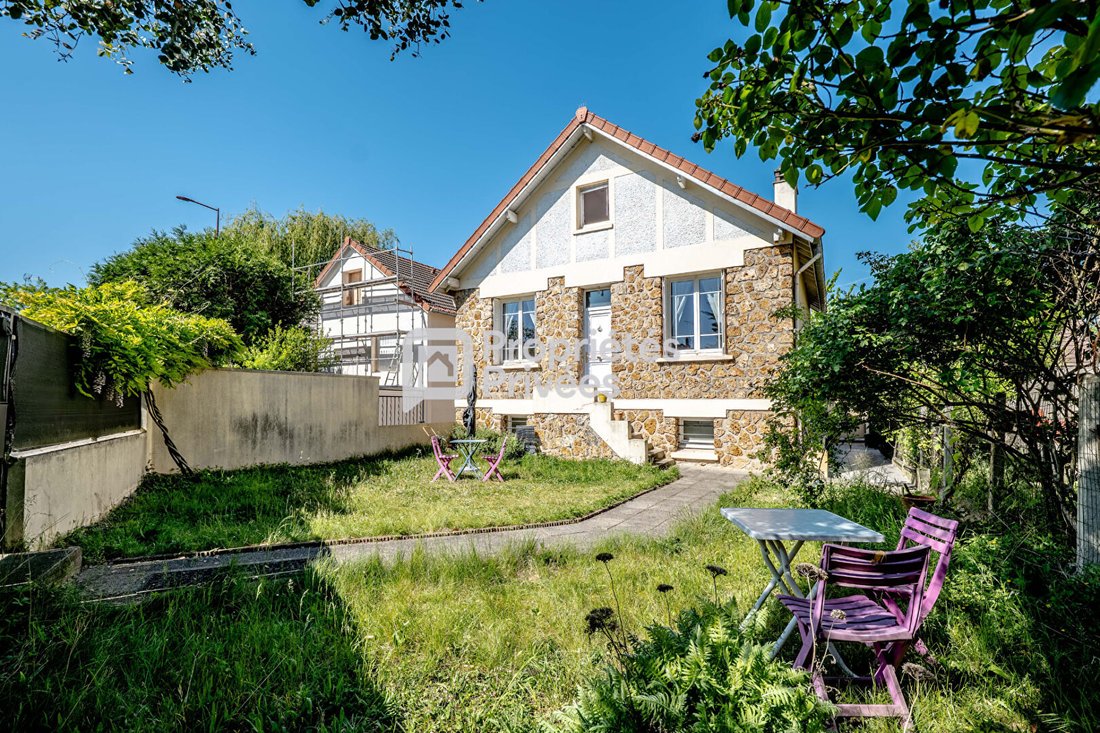 Villa in Cachan, Ile-de-France, France 1 - 18908116