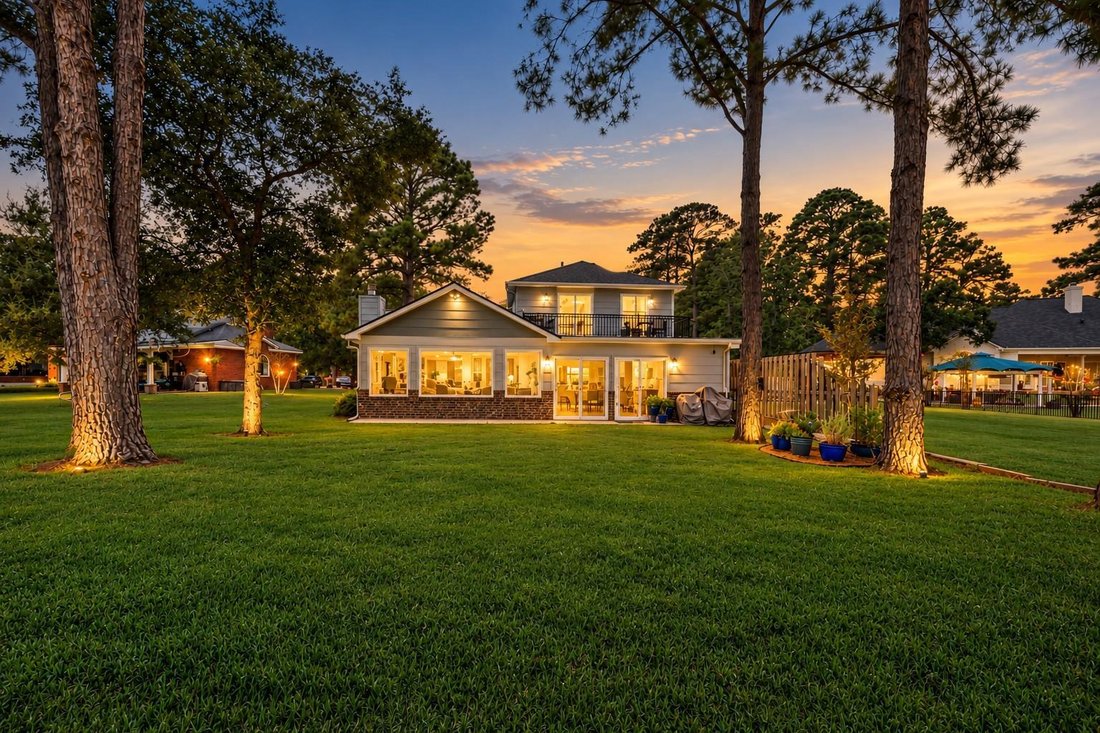 House in Montgomery, Texas, United States 3 - 18909412