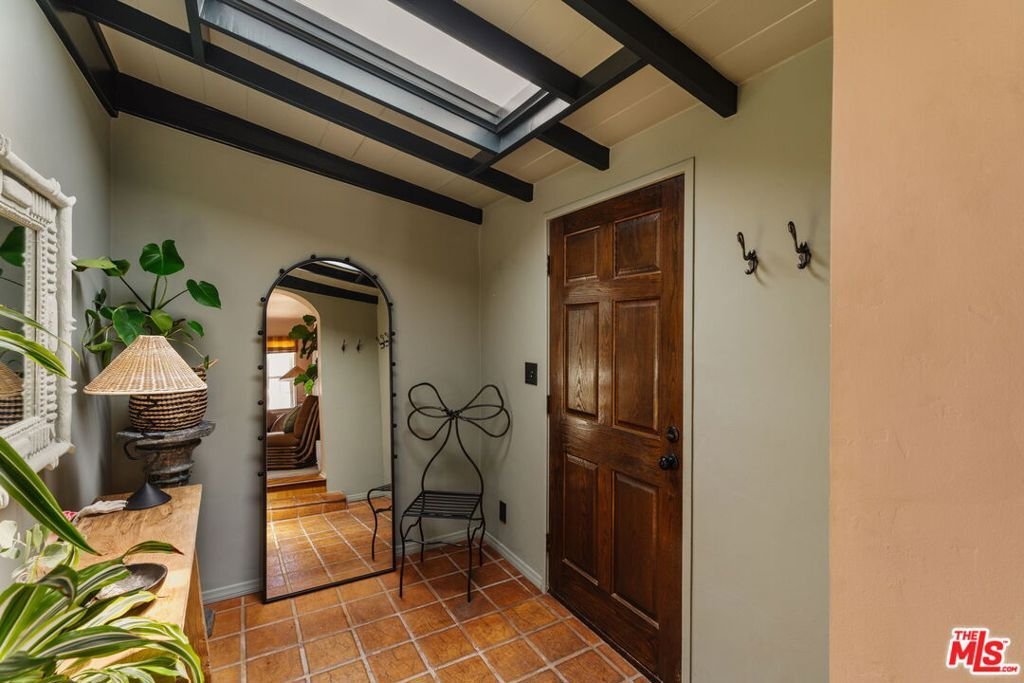 House in Los Angeles, California, United States 2 - 18908830