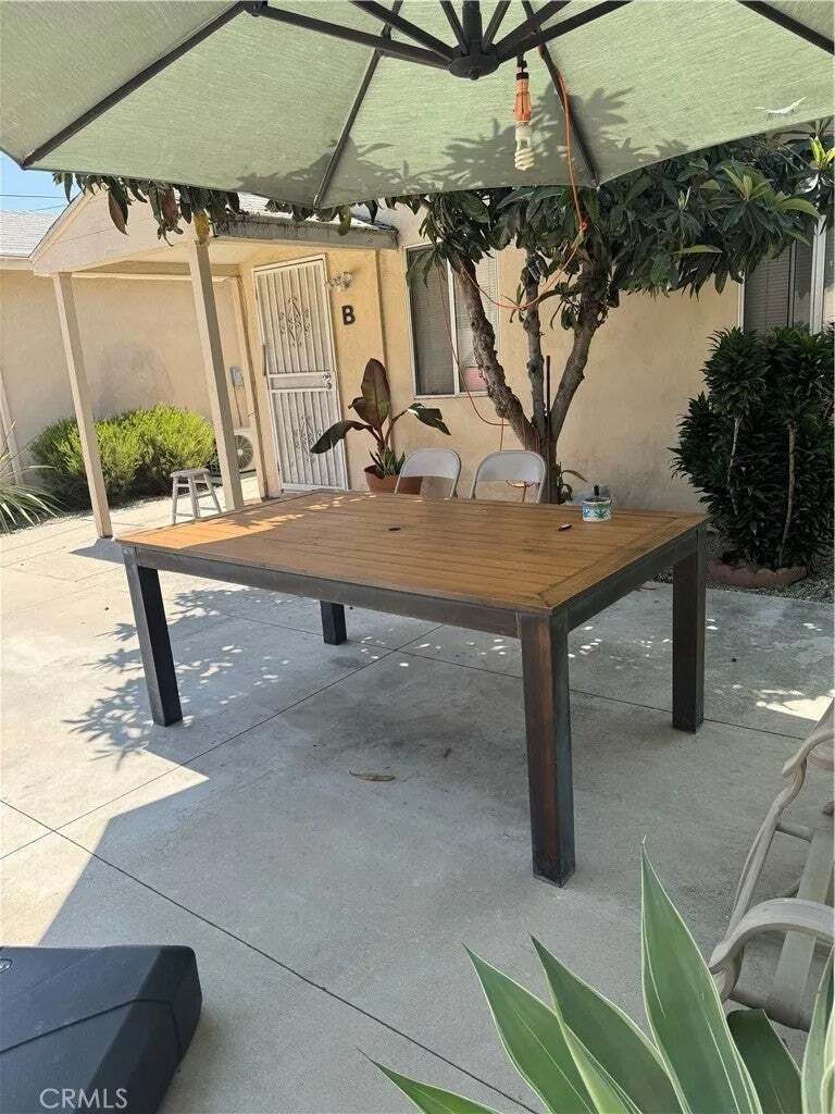 Glendale, California, United States 4 - 18913321