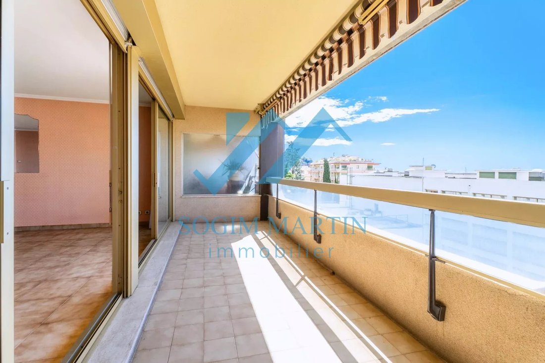 Apartamento en Menton, Provenza-Alpes-Costa Azul, Francia 3 - 18907474