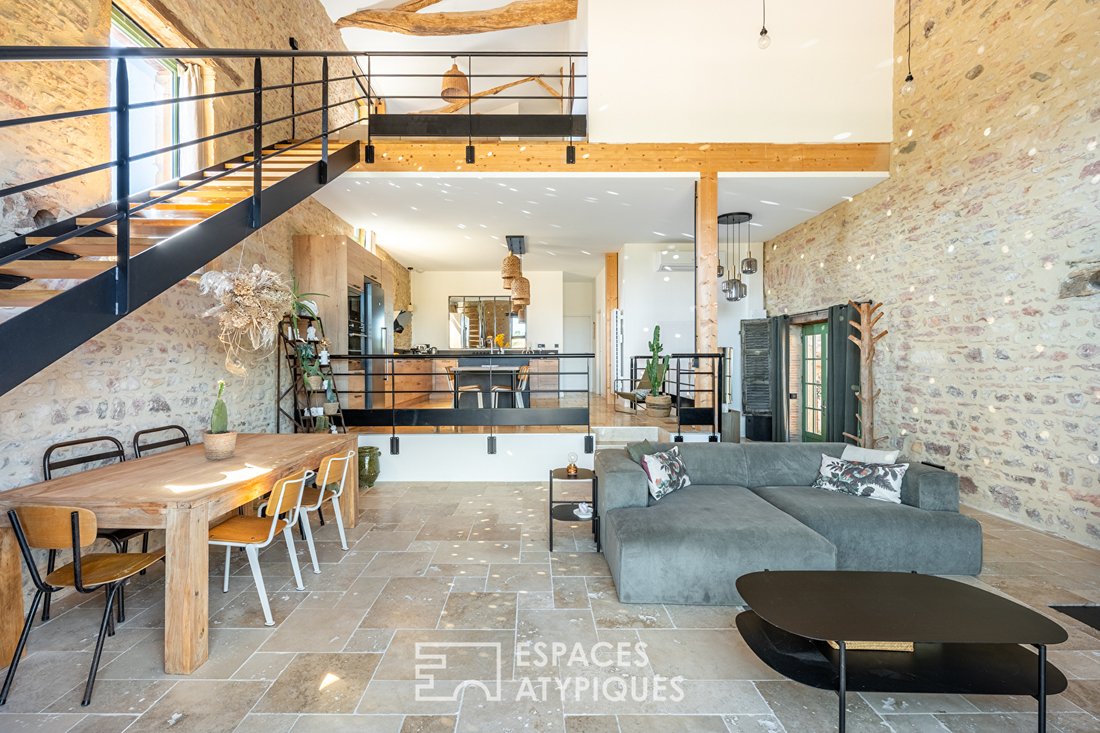 Villa in Saint-Julien, Auvergne-Rhône-Alpes, France 1 - 18914458
