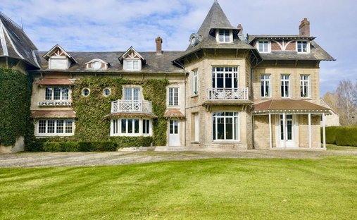 Apartment in Senlis, Hauts-de-France, France 1
