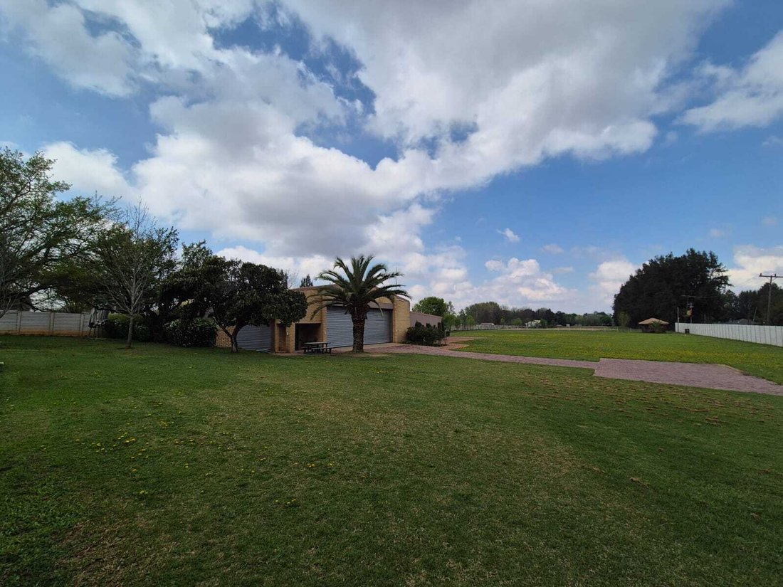 House in Gauteng, South Africa 5 - 18908145