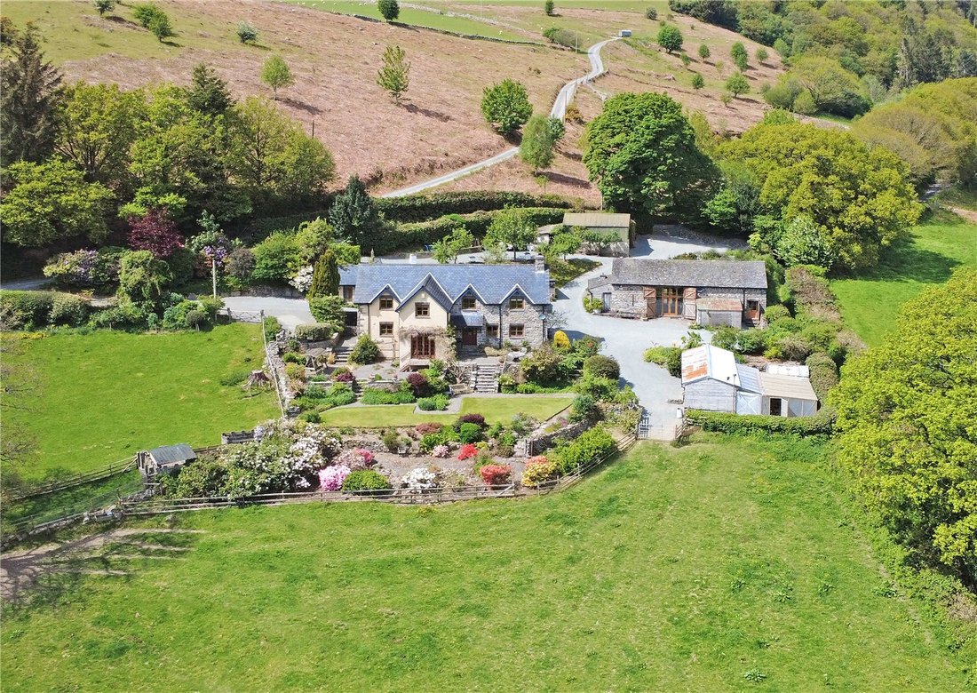House in Llanwrthwl, Wales 2 - 18913450