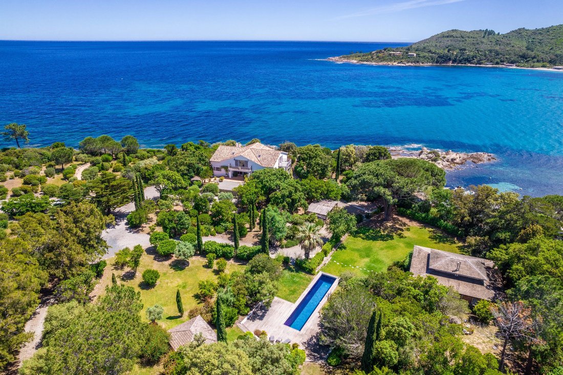 Villa in France 1 - 17953569