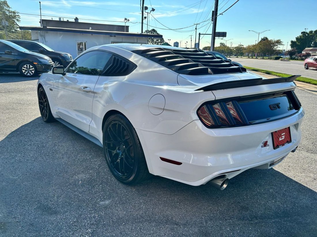 Coupe in Virginia Beach, VA, United States 5 - 18912034