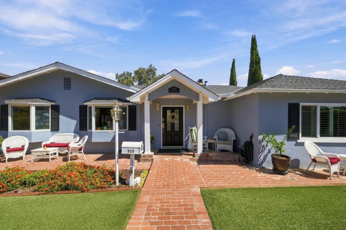 House in San Carlos, California, United States 1 - 18909487