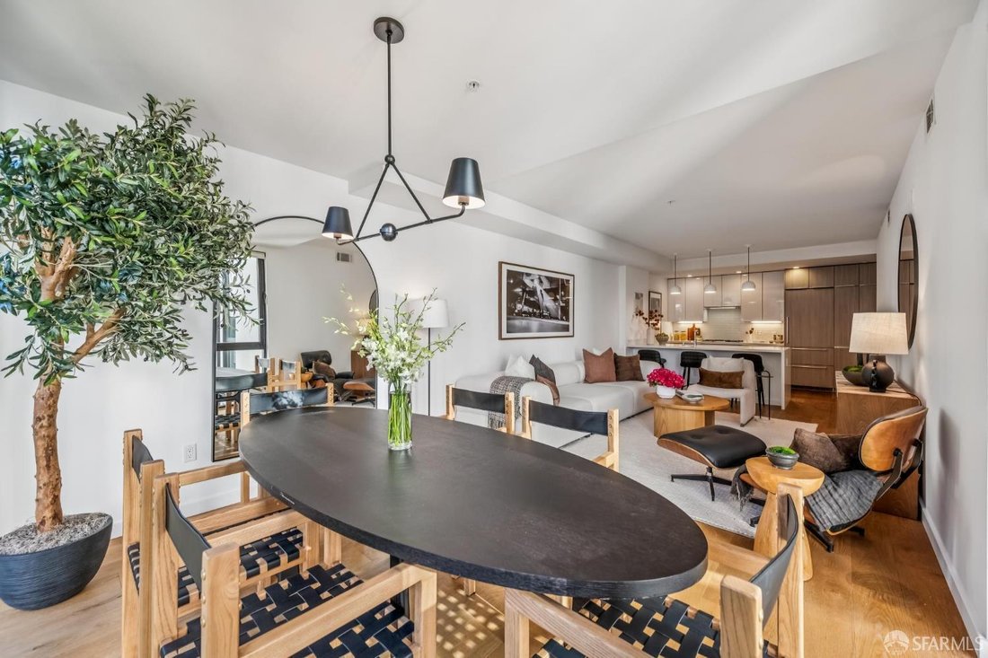 Condo in San Francisco, California, United States 5 - 18908651