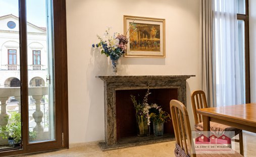 Apartment in Centro, Vicenza, Veneto 1