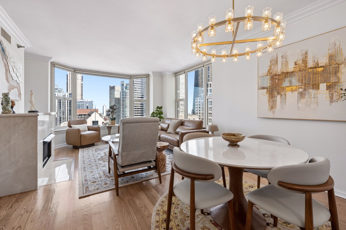 Condo in Chicago, Illinois, United States 4 - 18905158
