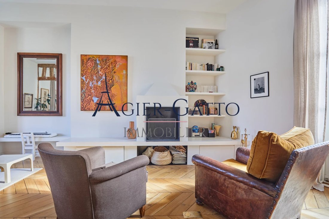 Apartment in Saint Gervais, Paris 4e Arrondissement, Paris 4 - 18917649