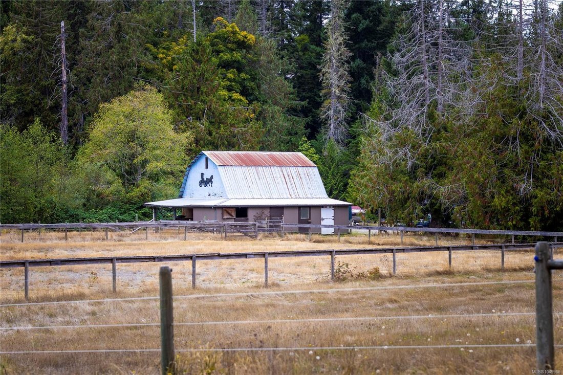 House in Qualicum Beach, British Columbia, Canada 4 - 18918525