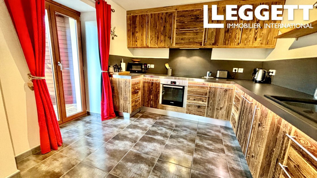 Apartment in Saint-Gervais-les-Bains, Auvergne-Rhône-Alpes, France 2 - 17389230