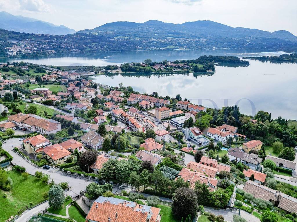 Villa a Civate, Lombardia, Italia 3 - 18913431