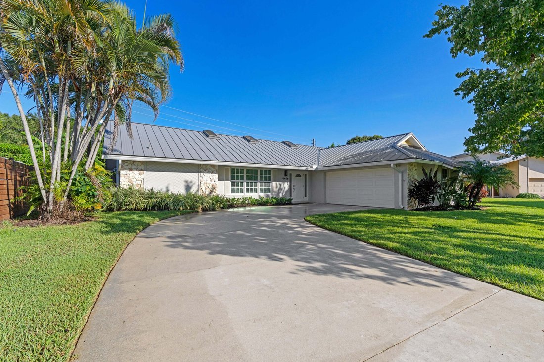 House in Tequesta, Florida, United States 1 - 18903077