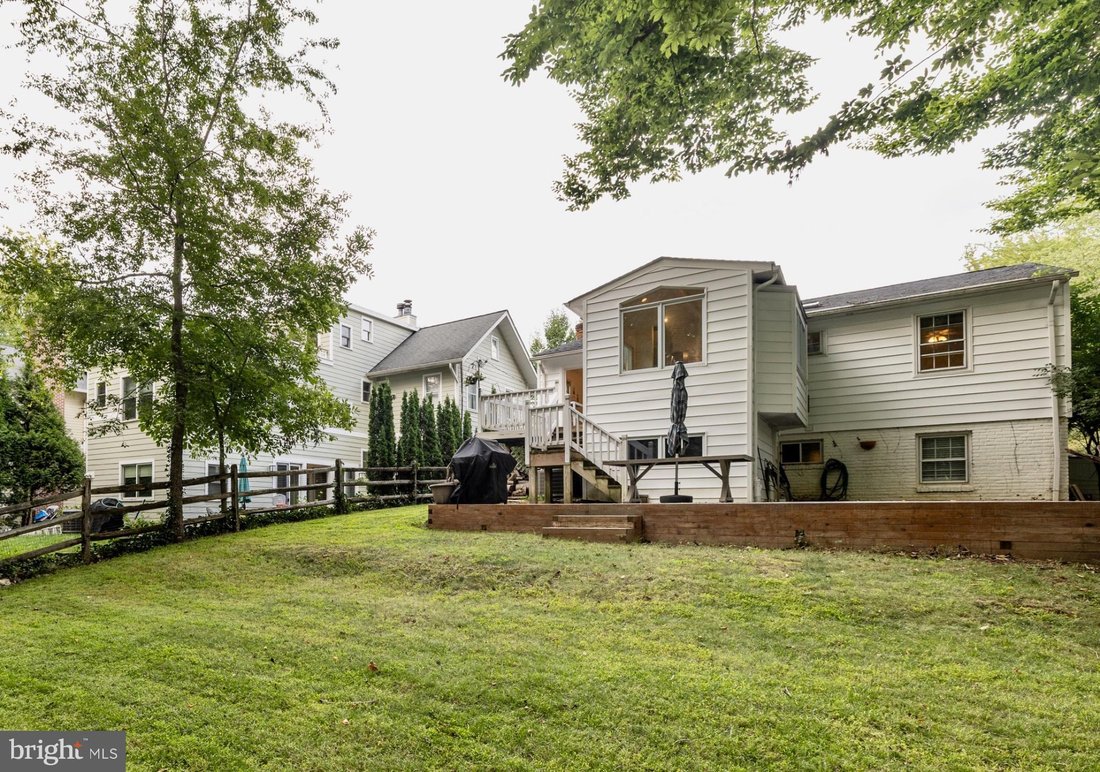 House in Chevy Chase, Maryland, United States 4 - 18905247