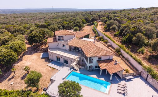 Villa a Bonifacio / Bunifaziu, Corsica, Francia 1