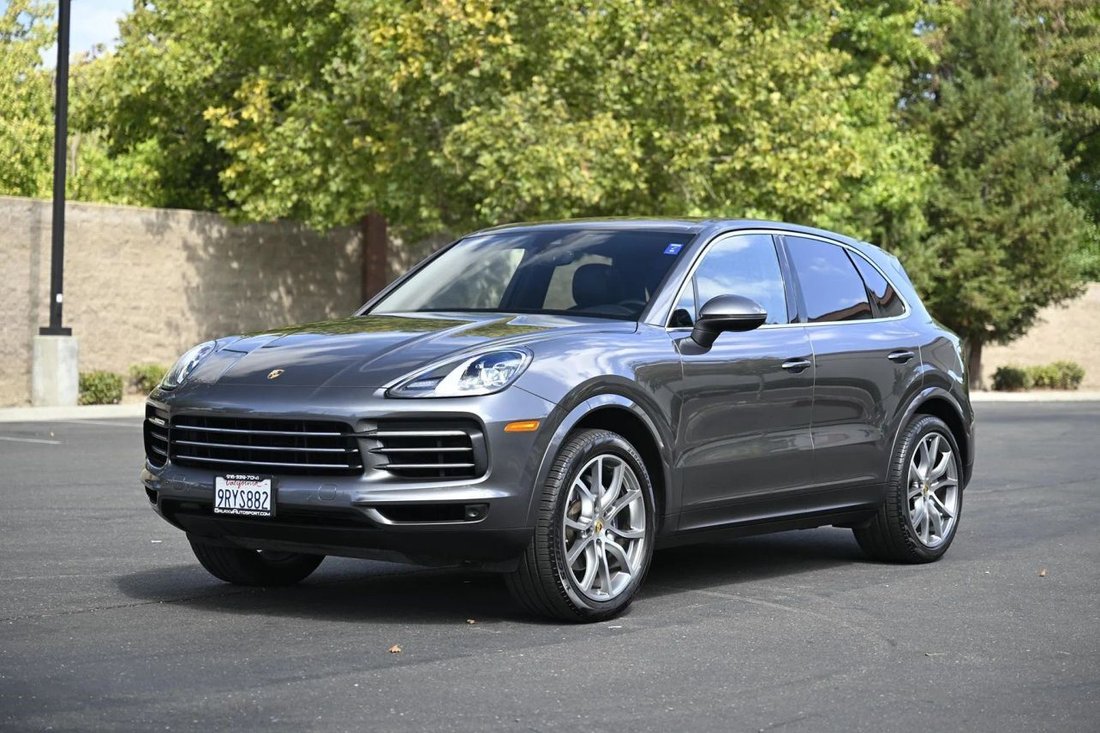 Suv in Sacramento, CA, United States 2 - 18914555