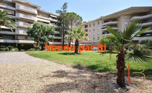 Appartement à Le Dramont-Agay-Anthéor-Le Trayas, Saint-Raphaël, France 1