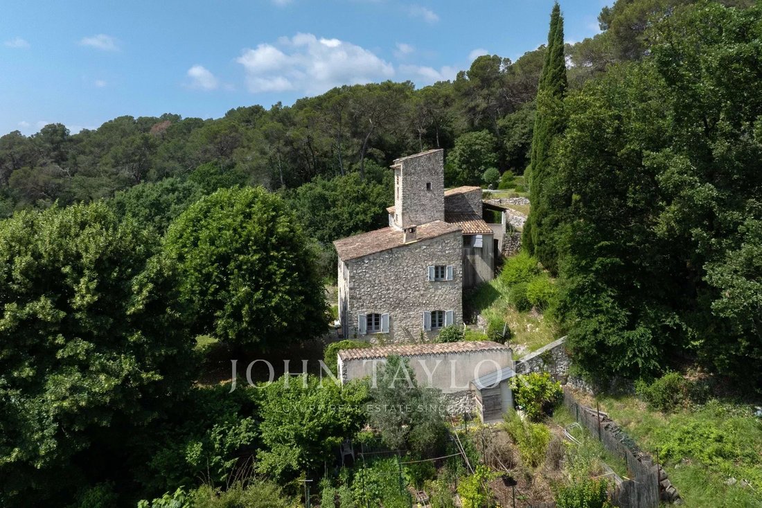 House in Quartiers Ouest Montgros-Montmeuille, La Colle-sur-Loup, France 2 - 17853195