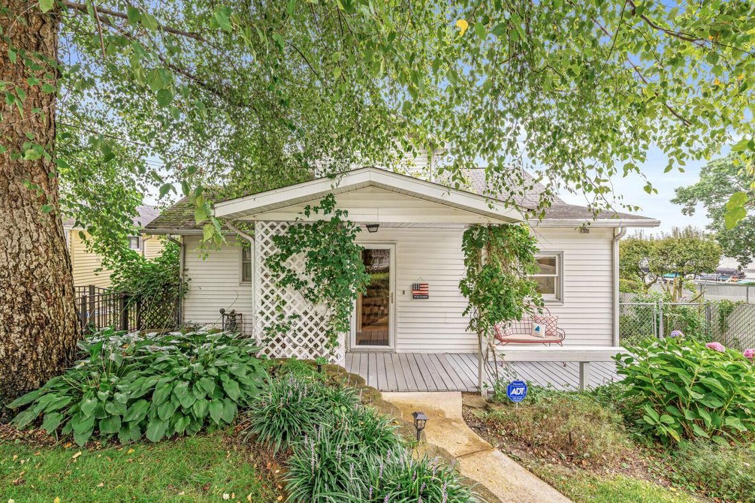 House in Edwardsburg, Michigan, United States 4 - 18913780
