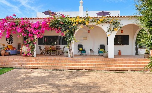 Villa à Loule (Sao Clemente), Algarve, Portugal 1