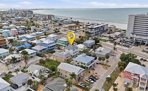 Maison à Fort Myers Beach, Floride, États-Unis 1