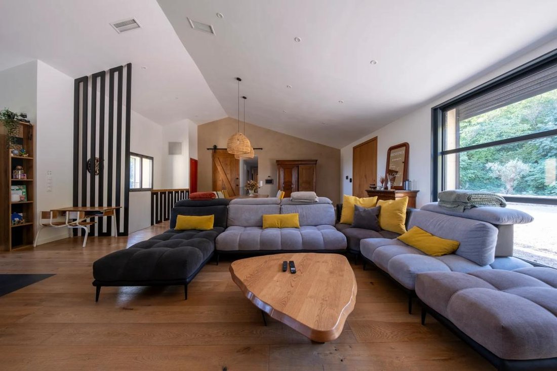 House in Mas-Saintes-Puelles, Occitania, France 1 - 18911116
