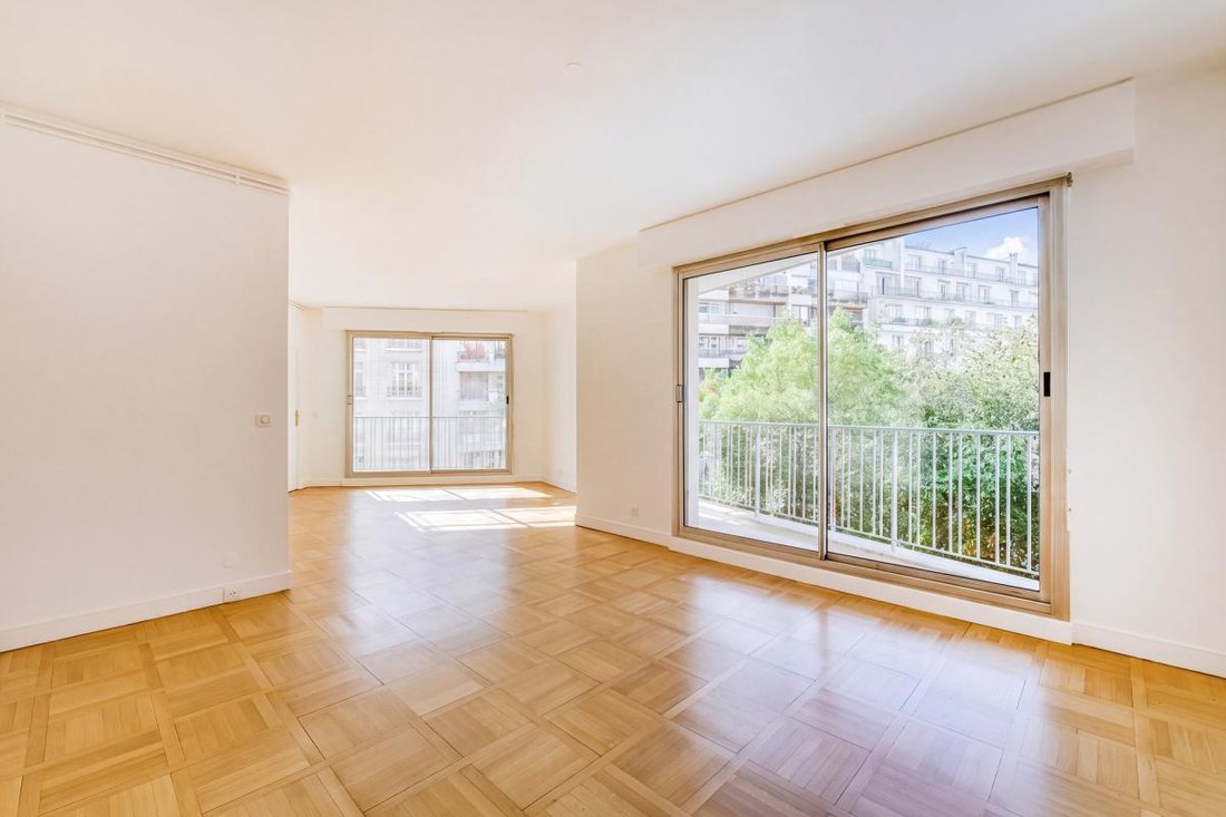 Apartment in Muette Sud, Paris 16e Arrondissement, Paris 1 - 18911091