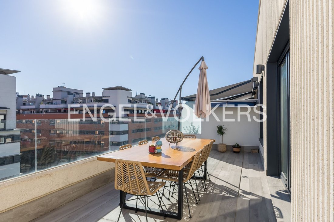 Penthouse in Arganzuela, Madrid, Spain 4 - 18890758