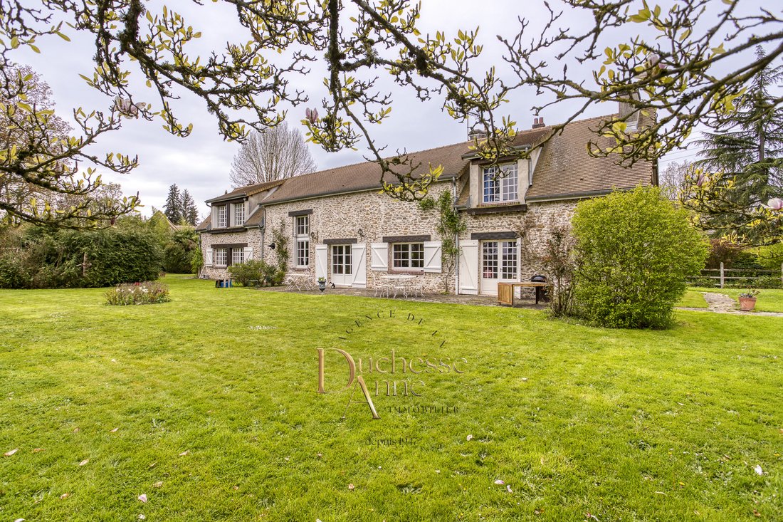 House in Grosrouvre, Ile-de-France, France 1 - 18911126
