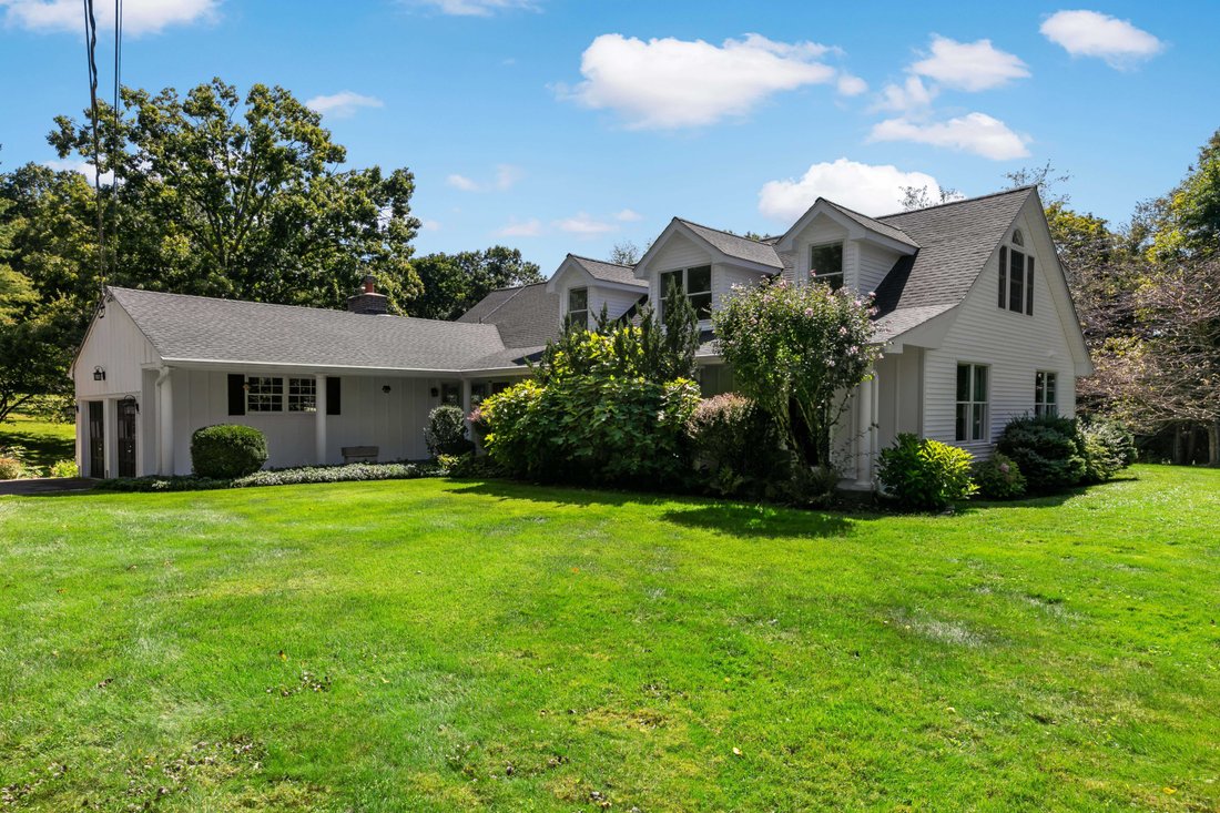 House in Yorktown Heights, New York, United States 2 - 18921492