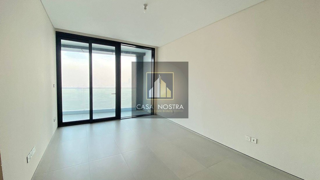 Apartment in Dubai, United Arab Emirates 3 - 18906807