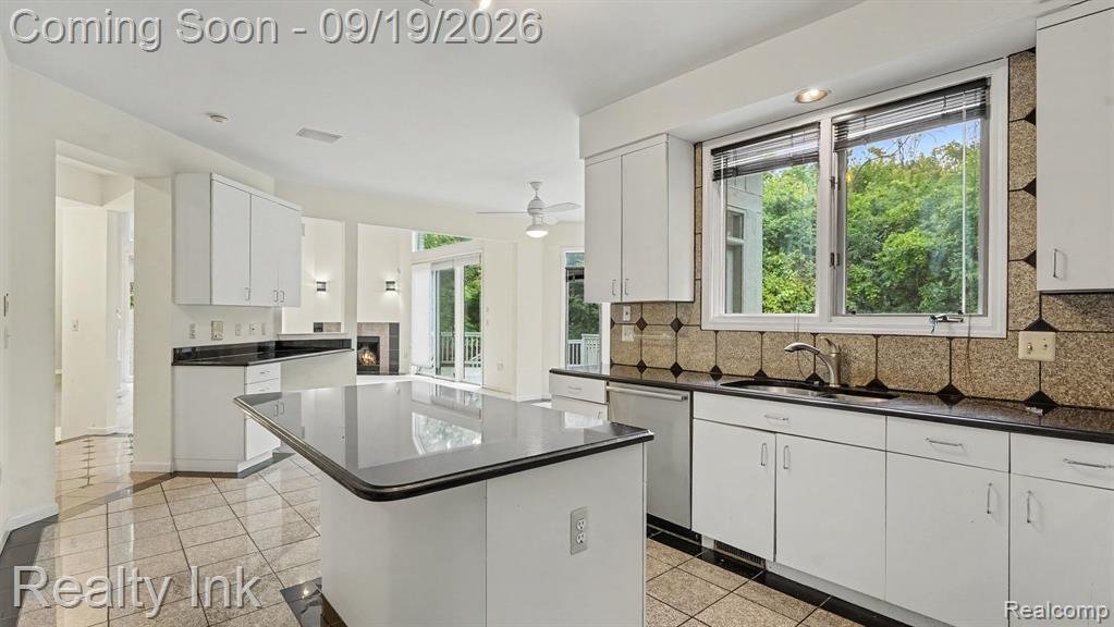 House in Farmington Hills, Michigan, United States 4 - 18913368
