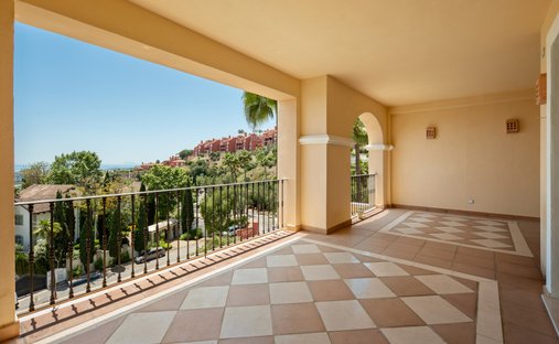 Penthouse in Marbella, Andalusia, Spain 1
