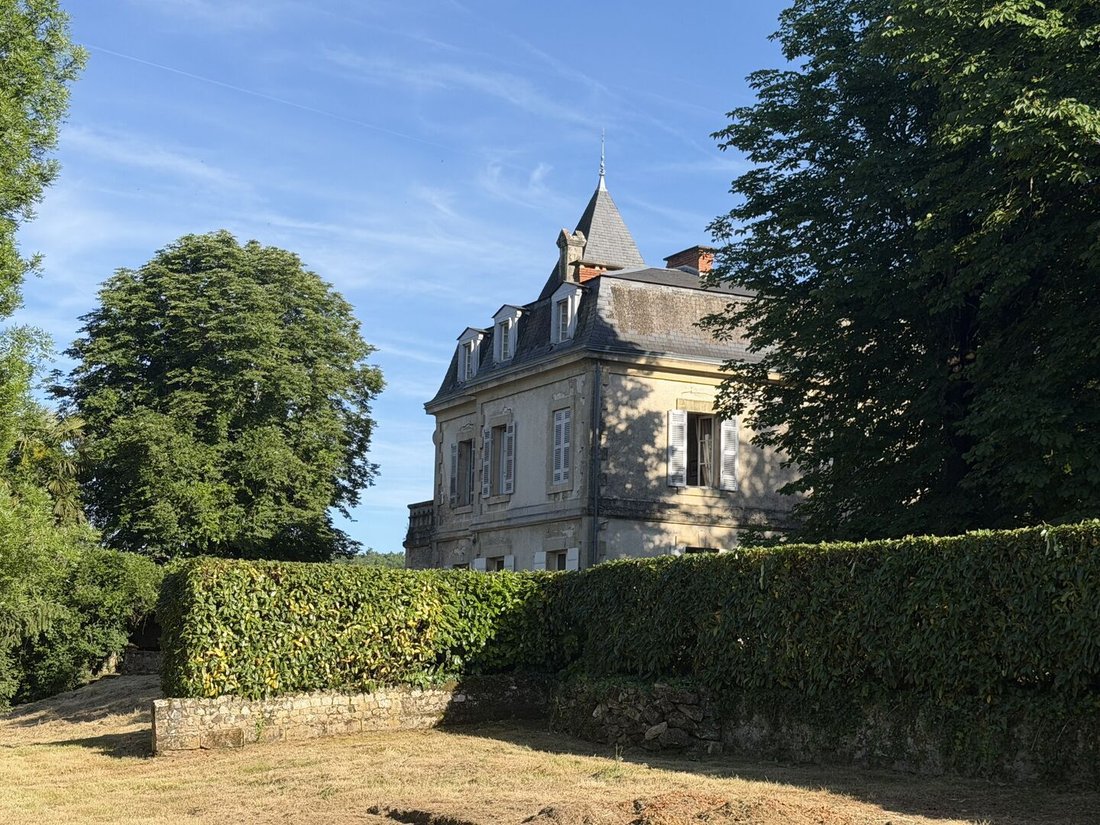 Casa a Le Buisson-de-Cadouin, Nuova Aquitania, Francia 1 - 18906735