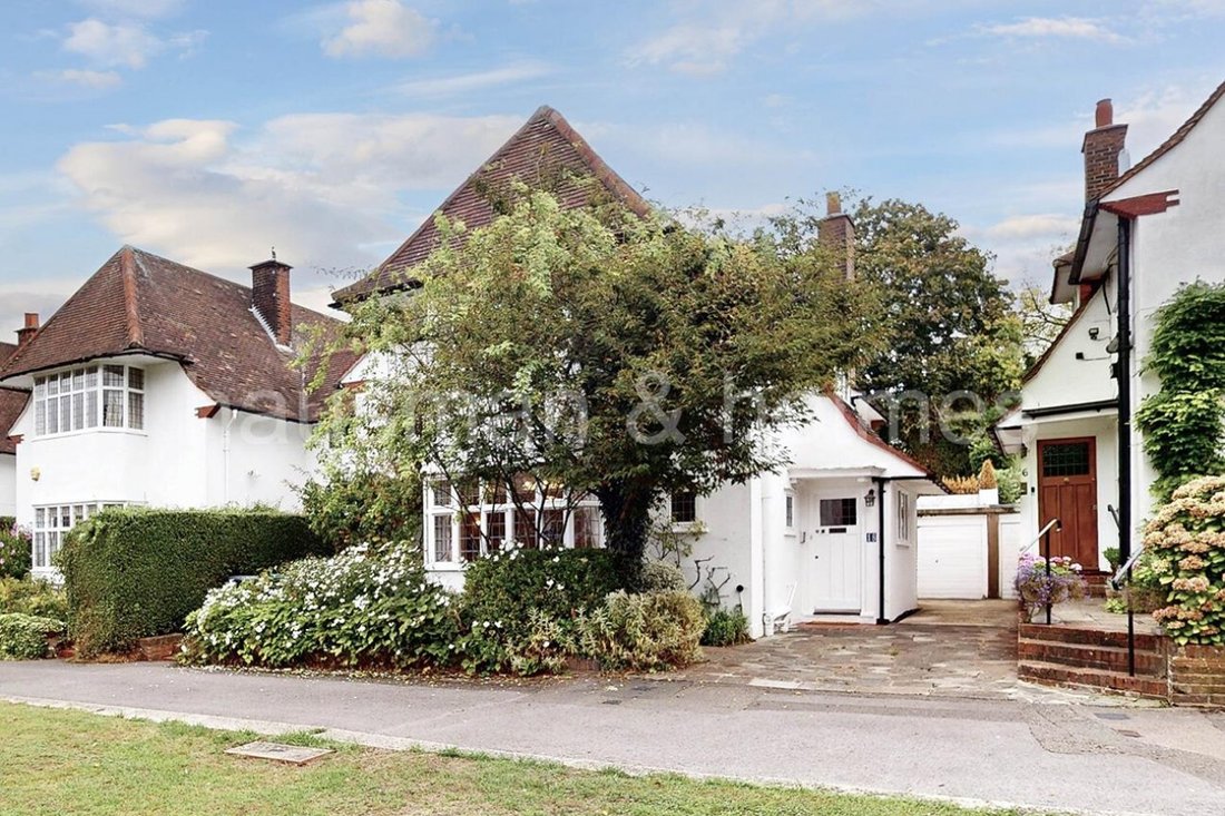 Haus in Temple Fortune, London Borough of Barnet, England 1 - 18913120