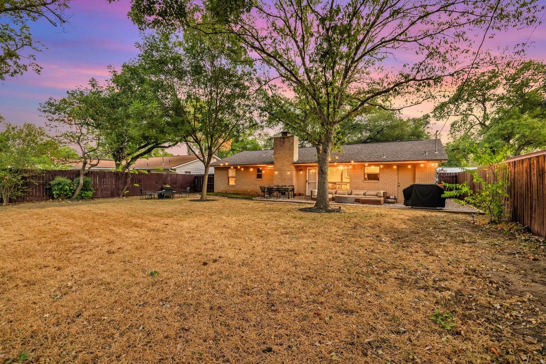 House in Austin, Texas, United States 1 - 18906053