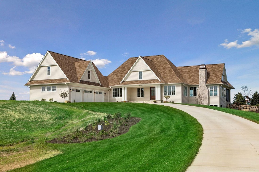 House in Prior Lake, Minnesota, United States 1 - 15717669